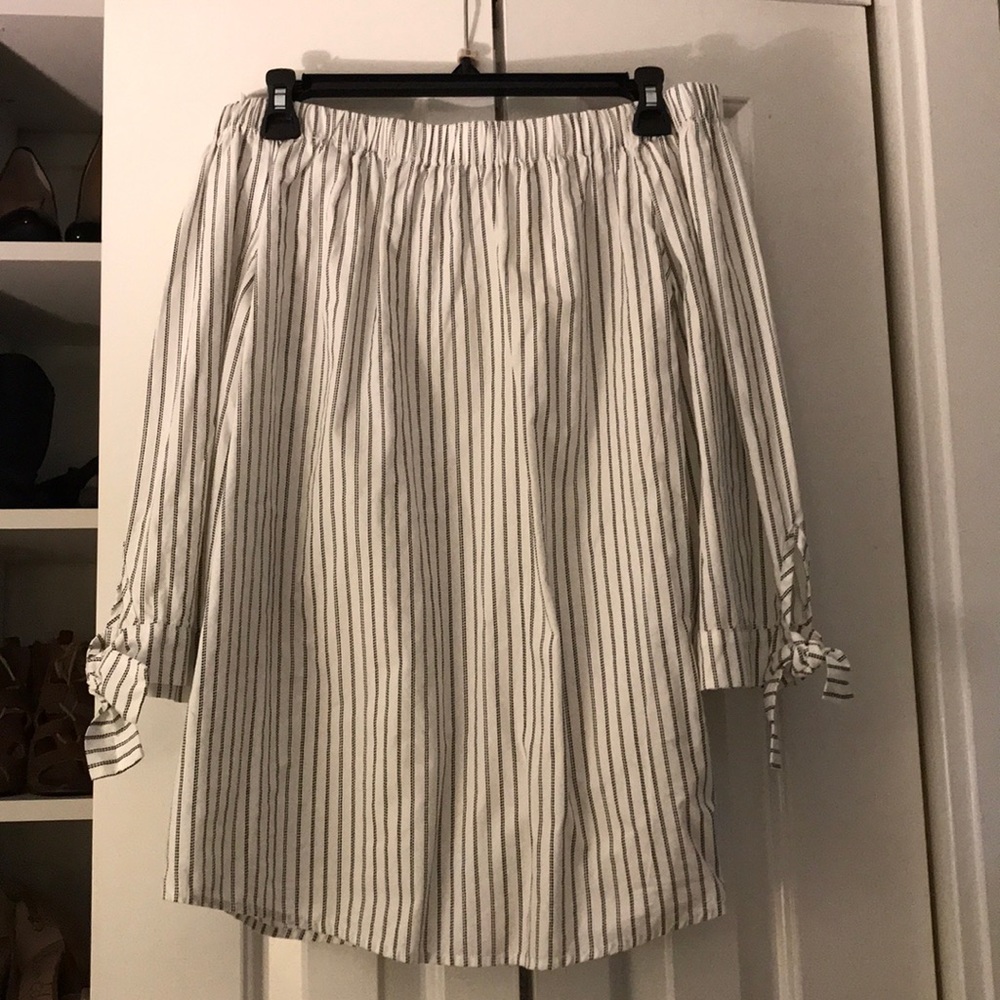 NWT off the shoulder top